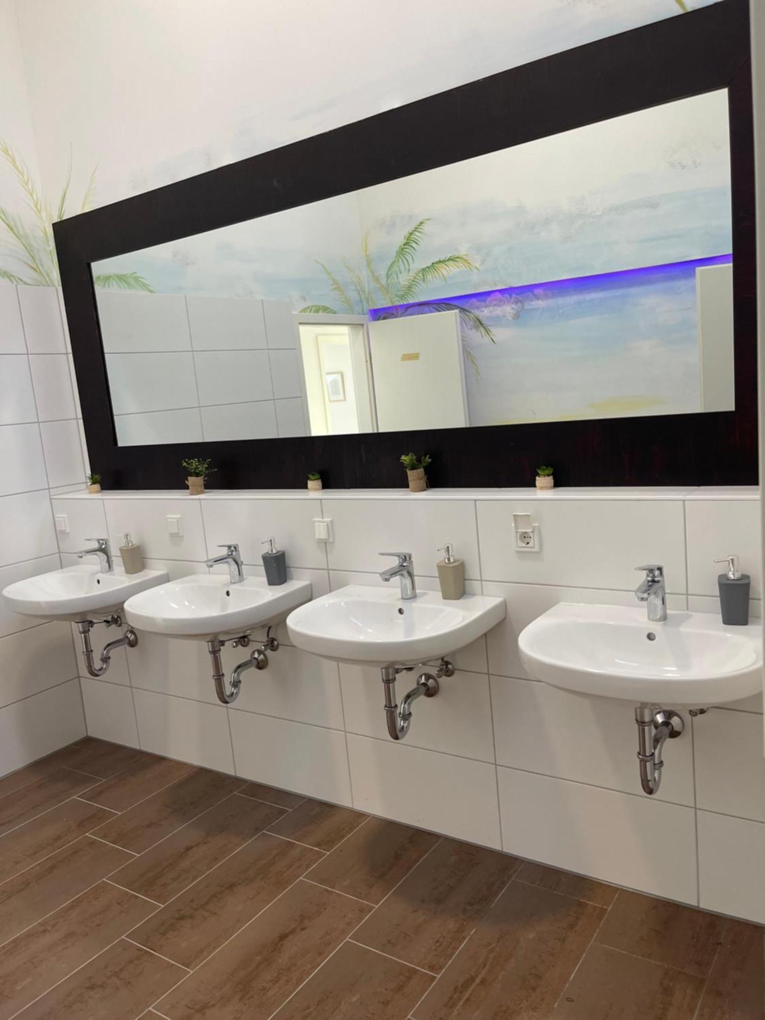 Kavkaz Restaurant & Hotel Lohmar Exteriér fotografie
